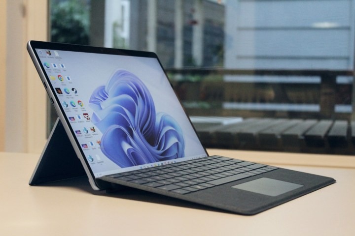 Windows 11 có đáng nâng cấp không?